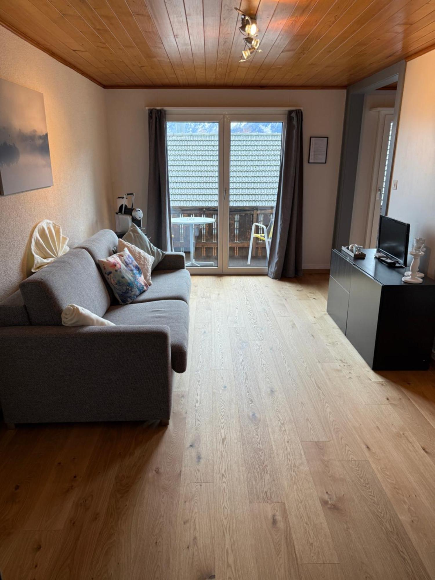 Eva'S Seeblick Krattigen Room photo